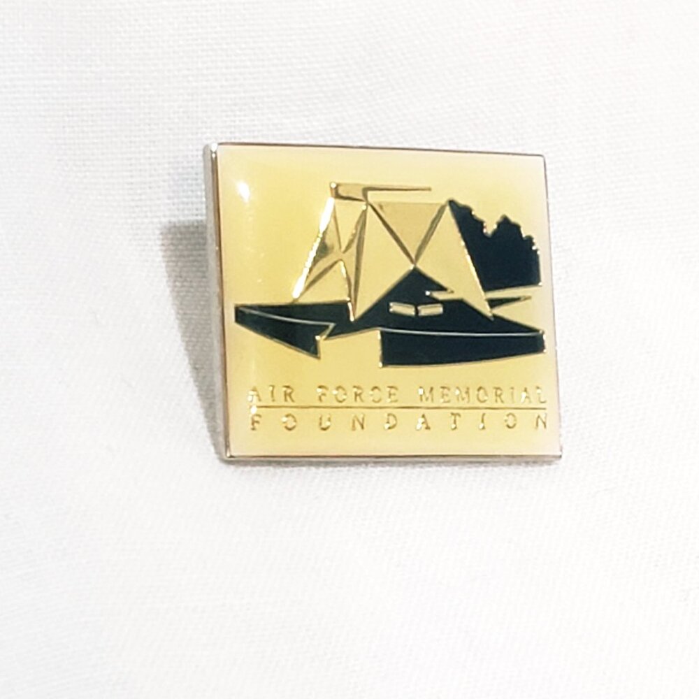 US Air Force Memorial Foundation Lapel Pin 3/4" Yellow Black